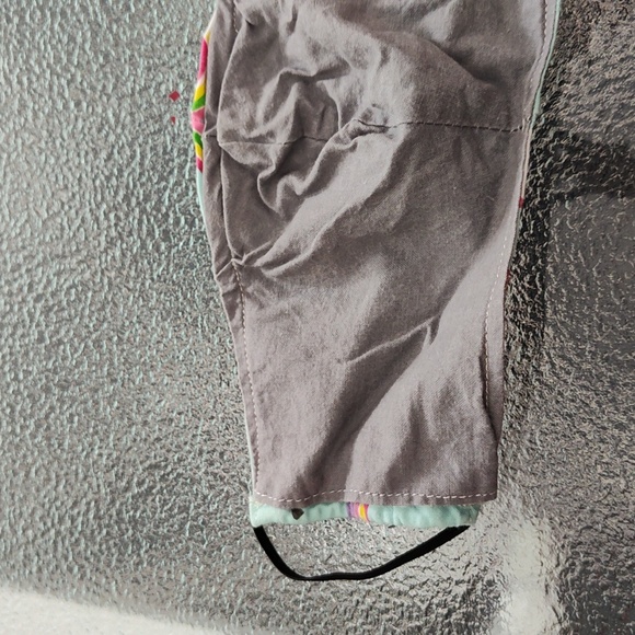 Unicorn Face Mask 🦄 - Handcrafted - EUC - Picture 4 of 8